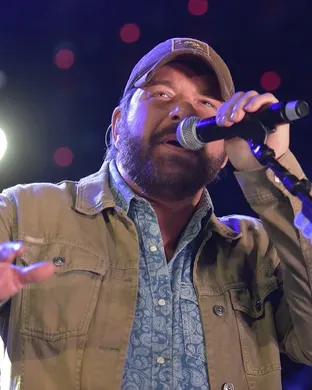 Rodney Atkins Ivins